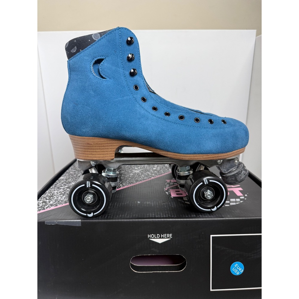 Moonlight Roller Moon Boot Sapphire Blue Suede Roller Skates Mens 9 WMS 10 EU 43